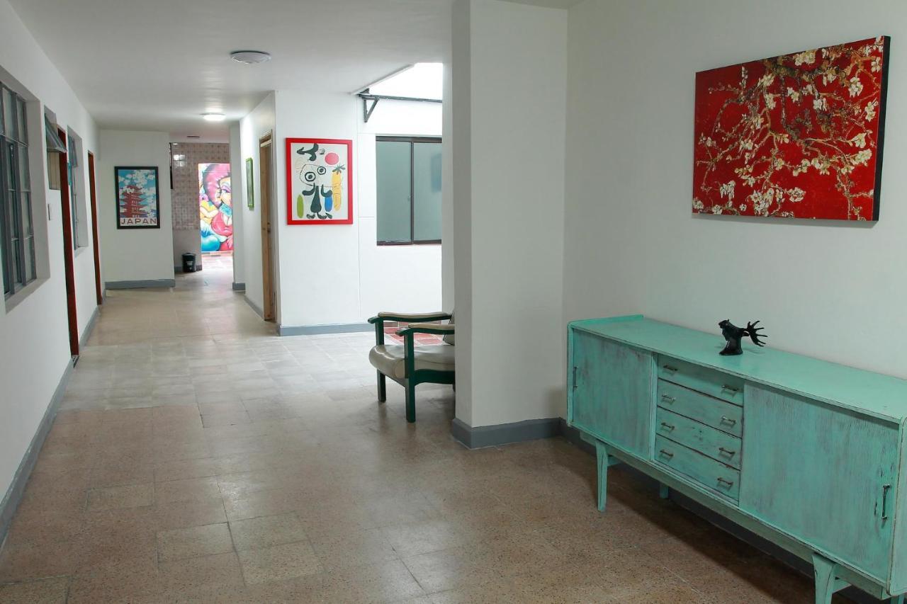 Casa Tuvia Parque Hostel Medellín Buitenkant foto